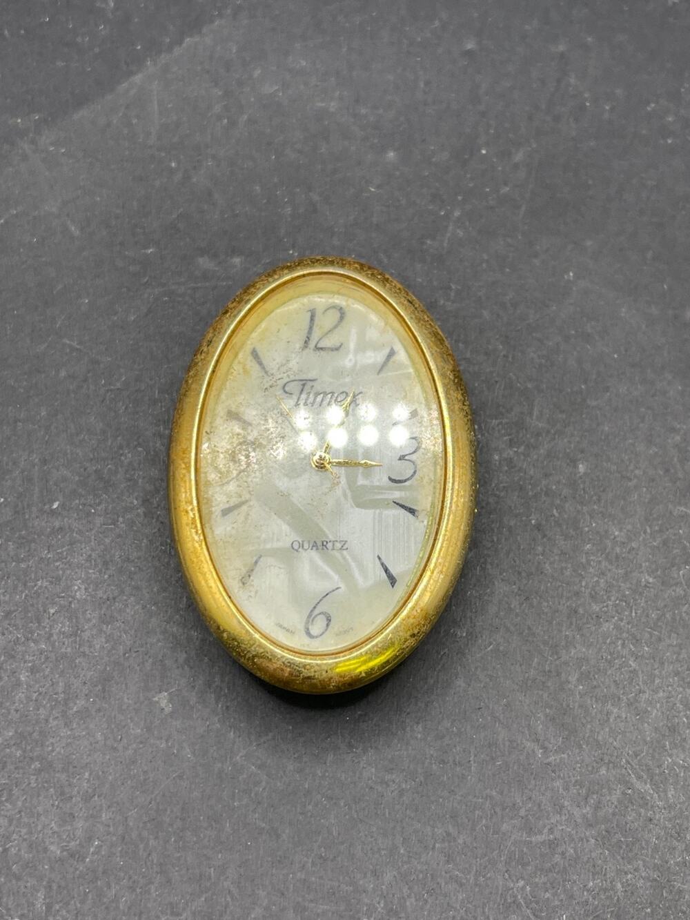 Vintage Timex Quartz Miniature Vanity Mirror Dresser Clock Gold Tone Oval
